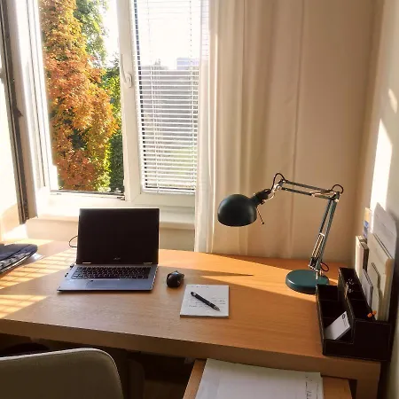 Cozyhome In Old Town, Presidential Pozsony